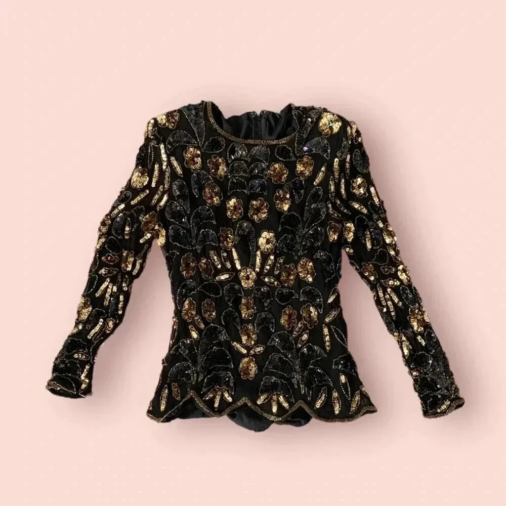 Beautiful vintage sequin long sleeve top